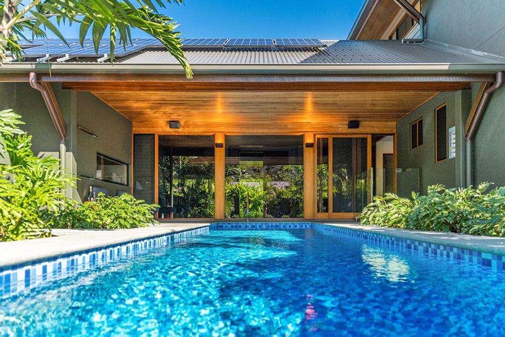 Yangaro Villa Еърли Бийч Екстериор снимка